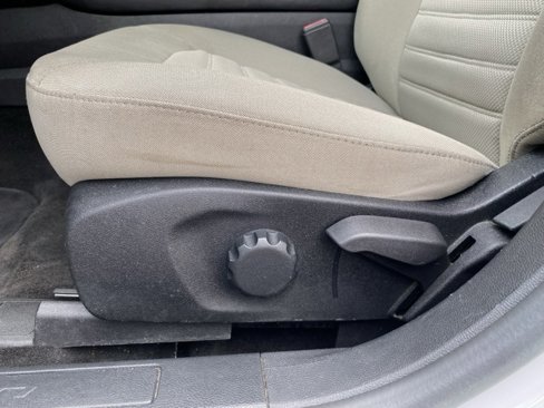 Used 2018 Ford Fusion S image 16