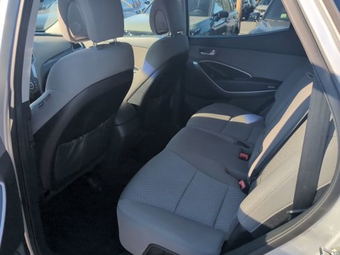 Used 2015 Hyundai Santa Fe Sport image 13