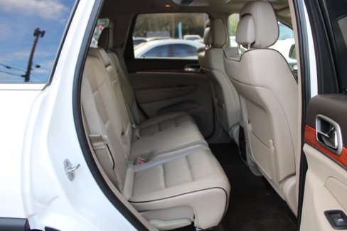 Used 2011 Jeep Grand Cherokee Overland image 10