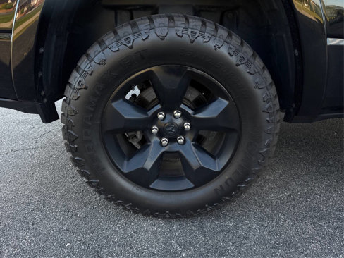 Used 2021 RAM 1500 Limited w/ Off Road Group image 32