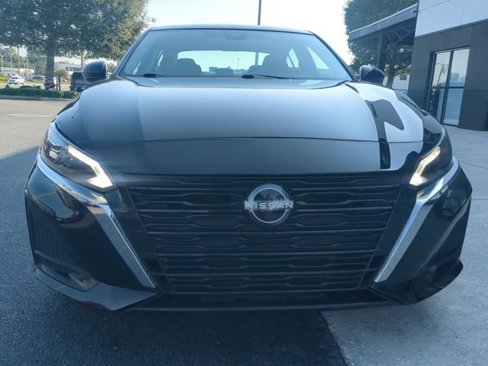 Used 2023 Nissan Altima 2.5 SV image 8