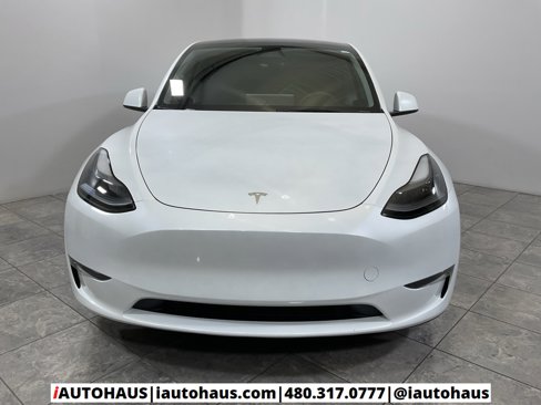 Used 2024 Tesla Model Y Long Range image 3