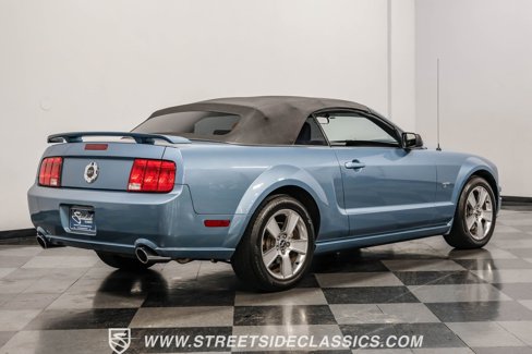 Used 2006 Ford Mustang GT image 10