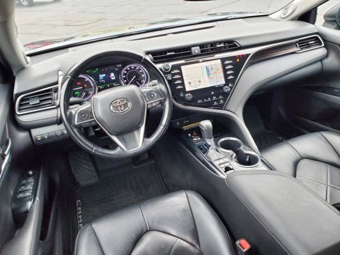 Used 2019 Toyota Camry XLE image 26