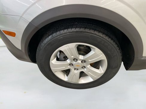 Used 2013 Chevrolet Captiva Sport LS image 18