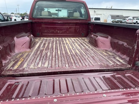Used 2005 Ford F250 4x4 Crew Cab Super Duty image 5