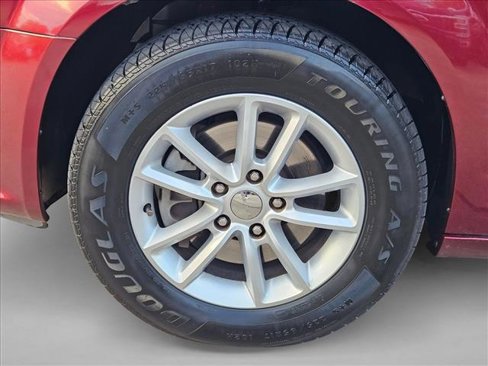 Used 2019 Dodge Grand Caravan SXT image 24