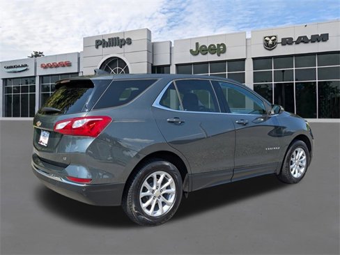 Used 2019 Chevrolet Equinox LT image 3