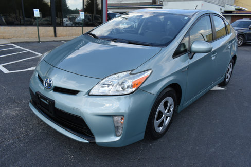 Used 2015 Toyota Prius Three image 2