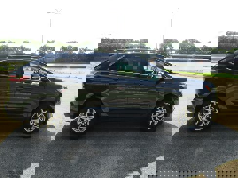 Certified 2023 Ford Edge SEL w/ Convenience Package image 5