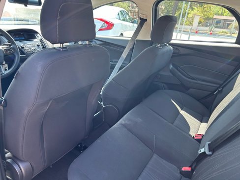 Used 2017 Ford Focus S image 14