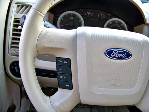Used 2009 Ford Escape Limited image 28