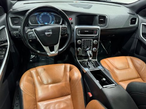 Used 2015 Volvo S60 T5 Premier image 9