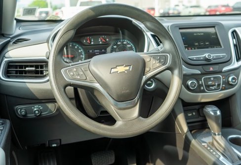 Used 2019 Chevrolet Equinox LS image 13