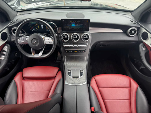 Used 2020 Mercedes-Benz GLC 300 w/ AMG Line image 7