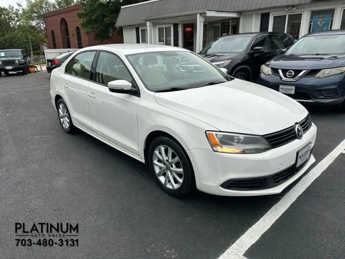 Used 2012 Volkswagen Jetta SE image 4