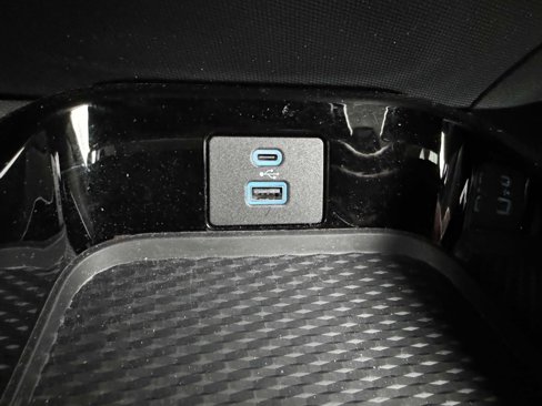 Used 2021 Ford Mustang Mach-E Premium image 28