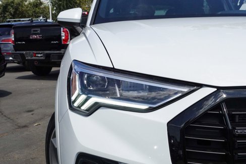 Used 2025 Audi Q3 2.0T Premium w/ Convenience Package image 5