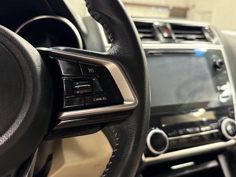 Used 2018 Subaru Legacy 2.5i Limited image 11