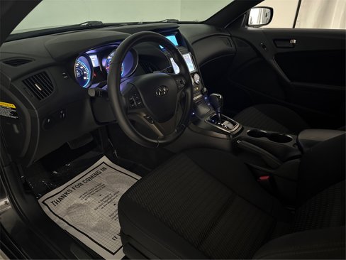 Used 2013 Hyundai Genesis 2.0T image 26
