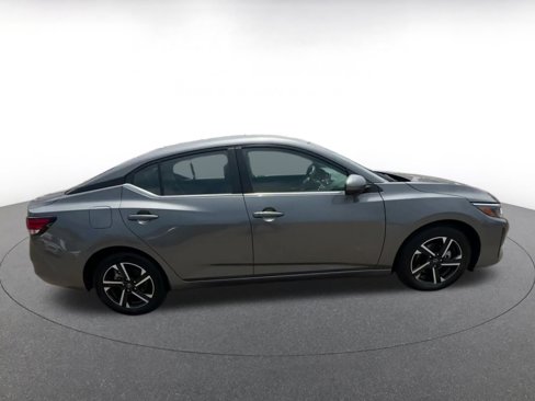 Used 2024 Nissan Sentra SV image 16
