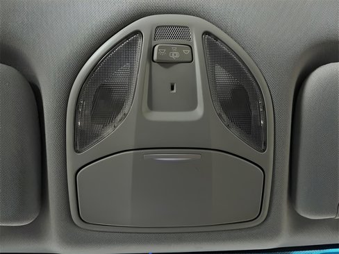 Used 2018 Hyundai Santa Fe Sport image 22