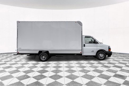 New 2025 Chevrolet Express 4500 Extended w/ Power Convenience Package image 13