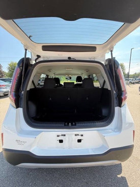 Used 2024 Kia Soul LX w/ Option Group 015 image 10