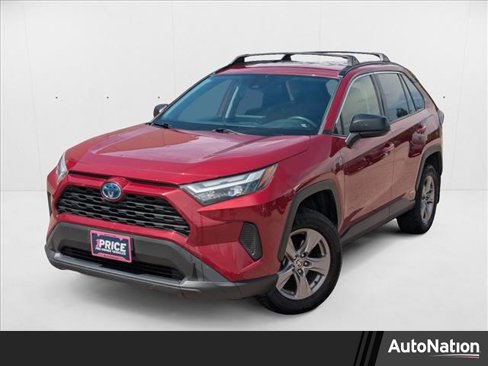Used 2023 Toyota RAV4 LE image 1
