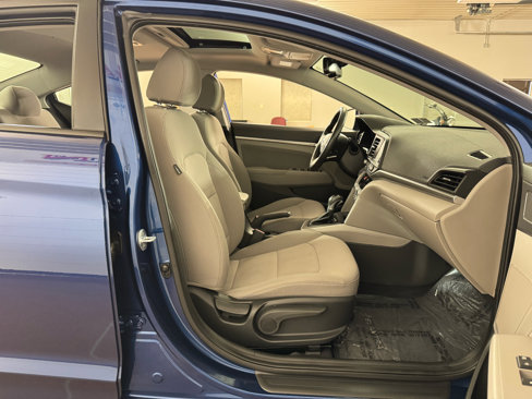Used 2020 Hyundai Elantra Value Edition image 32