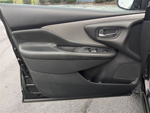 Used 2021 Nissan Murano SV image 12