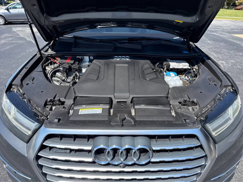 Used 2017 Audi Q7 3.0T Prestige image 11