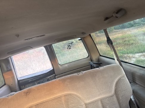 Used 1998 Chevrolet Tahoe 4WD 2-Door w/ Preferred Equipment Group 2 image 41