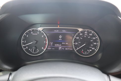 Used 2025 Nissan Sentra SV w/ All-Weather Package image 17