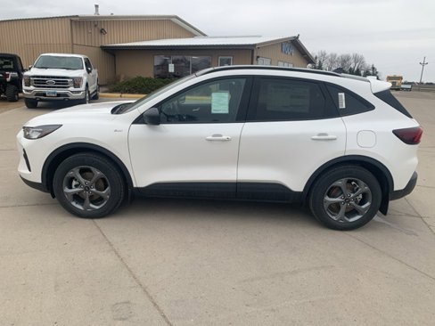 New 2025 Ford Escape ST-Line w/ Tech Pack #1 image 4