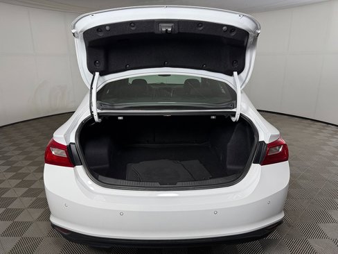 Used 2023 Chevrolet Malibu LS w/ Driver Confidence Package image 15