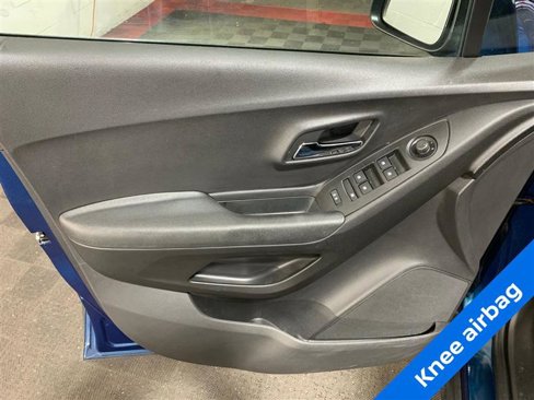 Used 2019 Chevrolet Trax LT image 8