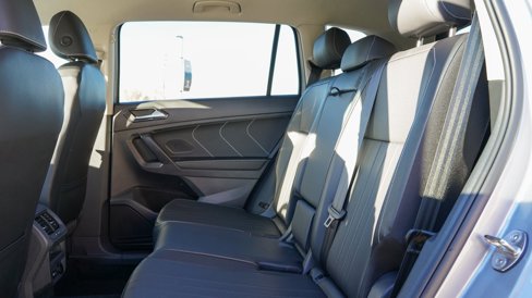 Used 2024 Volkswagen Tiguan SE image 23