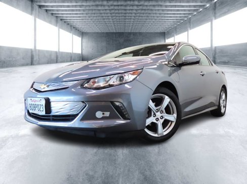 Used 2018 Chevrolet Volt LT image 2