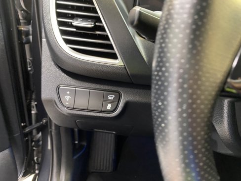 Used 2024 Kia Seltos SX w/ SX Sunroof Package image 36