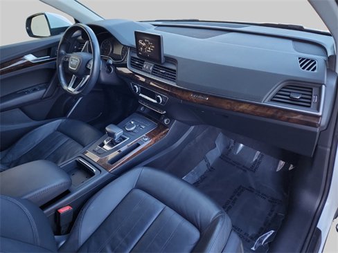 Used 2018 Audi Q5 2.0T Premium image 28