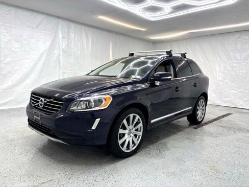 Used 2017 Volvo XC60 T5 Inscription w/ Preferred Option Package image 7