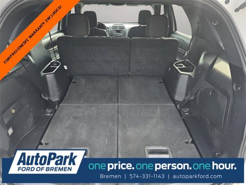 Used 2018 Ford Explorer XLT image 15