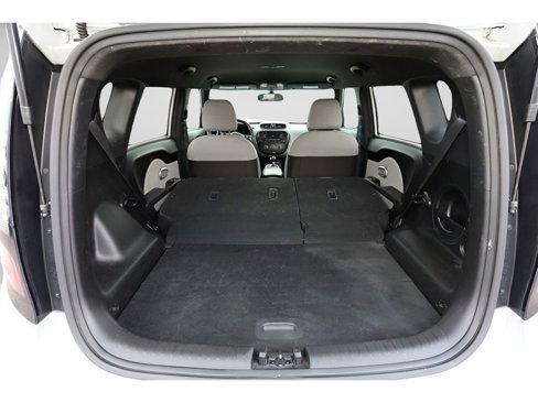 Used 2018 Kia Soul image 16