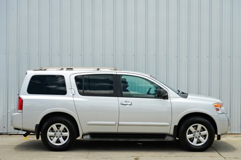 Used 2014 Nissan Armada SV w/ SV Driver Package image 47