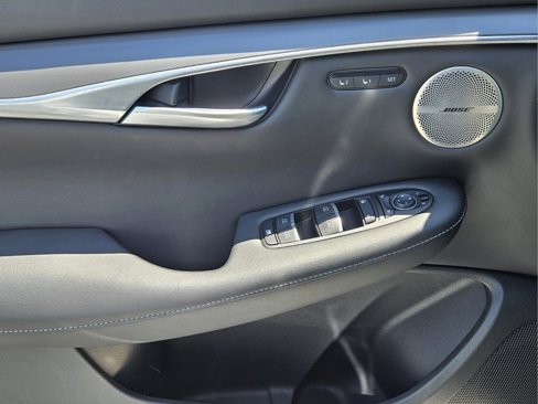 Certified 2024 INFINITI QX50 Luxe w/ Accent Package image 15