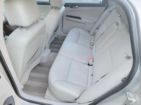 Used 2008 Chevrolet Impala SS w/ Convenience Package image 10