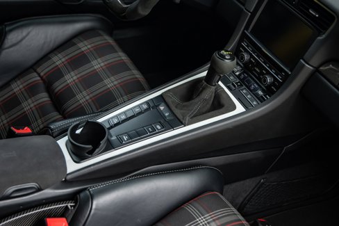 Used 2016 Porsche 911 GT3 RS image 31