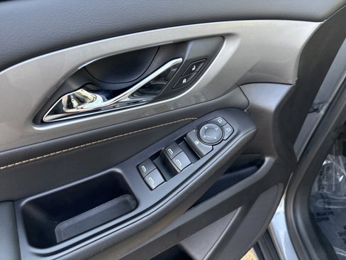 Used 2020 Chevrolet Traverse LS w/ LPO, Floor Liner Package image 16