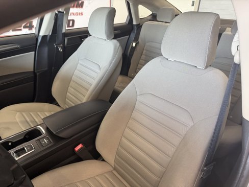 Used 2017 Ford Fusion S image 13